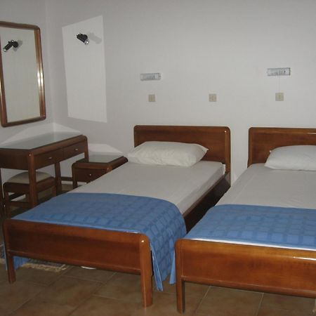 Blue Bay Hotel Skála Zewnętrze zdjęcie