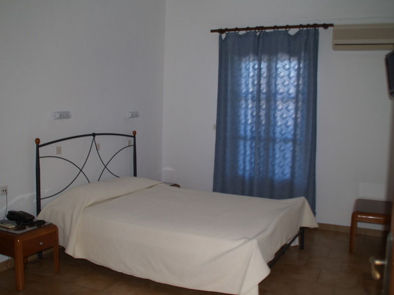 Blue Bay Hotel Skála Zewnętrze zdjęcie